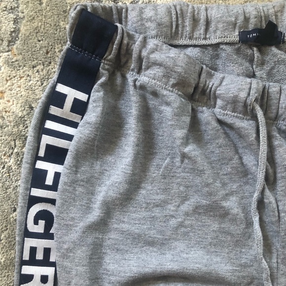 Tommy Hilfiger Sweatpants - Picture 4 of 5